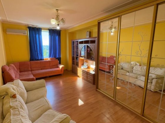 Оренда 1-но кімнатної панельки, по вул. Руська 248Б Чернівці
