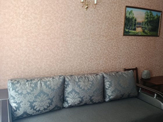 2 кімнатна Вишенька, терміново, вільна