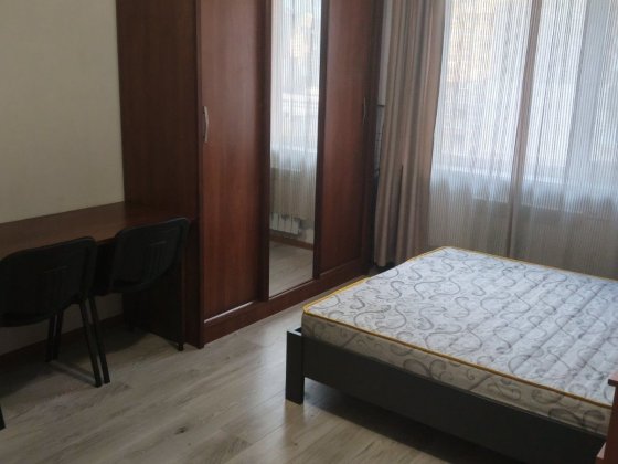 Здам 1к квартиру 40 кв м  Ахматової 15 Позняки Власник Без Комісії Київ