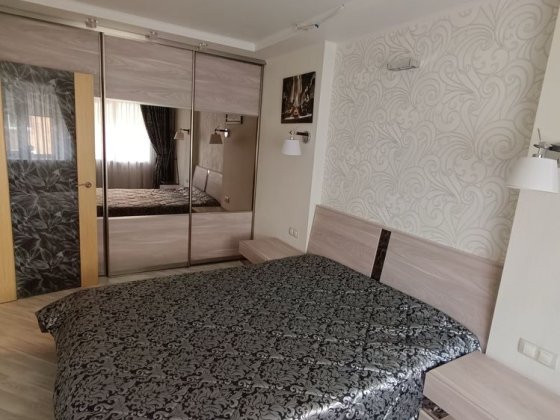 Здам в оренду двокімнатну квартиру-студію по проспекту Перемоги Чернигов