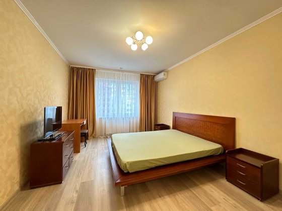 Сдам 1 комнатная квартира улица Софии Русовой 3А метро Осокорки Київ