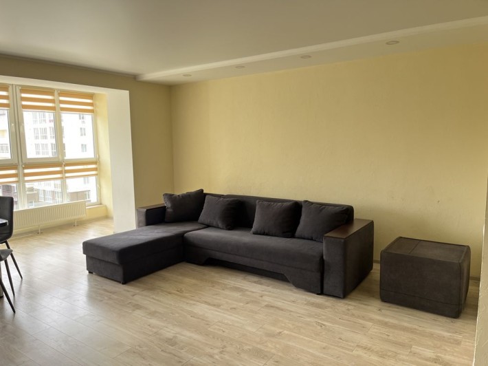 Здається студія (50,4 м²) на довгостроково р-н Масани - фото 1