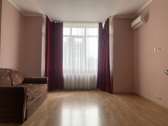 Оренда 1 кв.49 м Урлівська 16\37 Поверх 6  Метро  Осокорки 15 хв пішки Київ