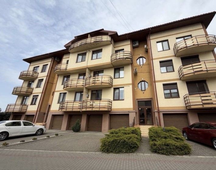 Оренда 2к квартири / Набережна / 85 м2/Газове Опалення/Гараж - фото 1