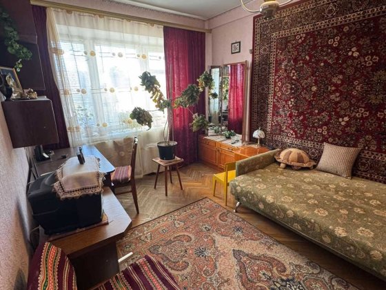 Борщагівська 99, метро Шулявка, оренда 2к, 7 поверх, є газ! 11000 грн.