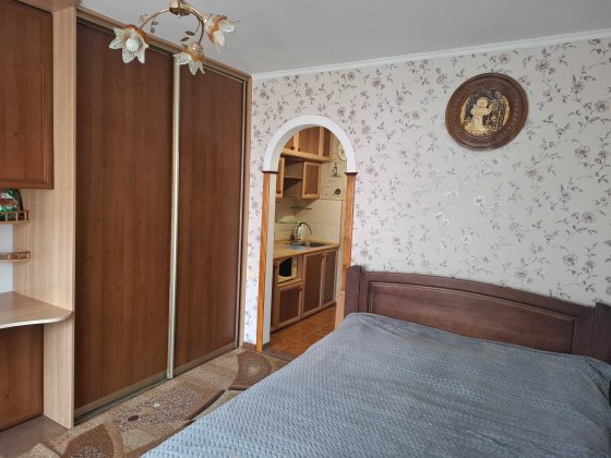 Оренда 1кім: Пожарського (Багалія), 13, метро Дарниця — 7 хв пішки Київ