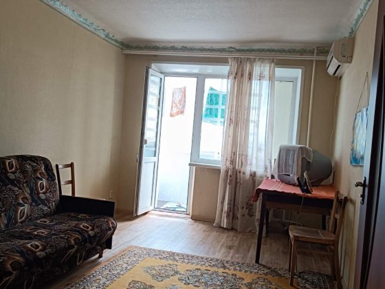 Здам 1 кім.квартиру, вул. Зимових походів, 14 для одної або двох осіб