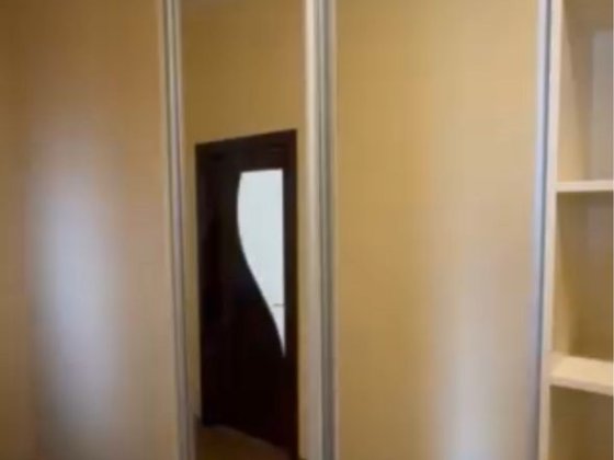 2к квартира в самому центрі міста(вулиця Оводова) вільно