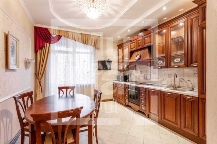 Печерський район, 3к(130м2),бул. Лесі Українки, 23 - фото 1