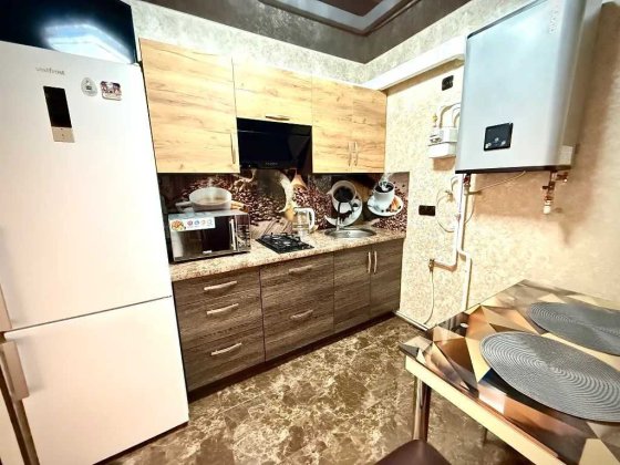 Затишна 1к студія 30м² біля Неоплази, пр. Гагаріна 99, недорого