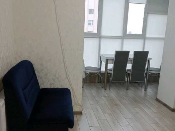Оренда 1-но кімнатної квартири з гарним якісним ремонтом за вигідною ціною, техніка та меблі в наявн