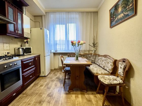 Сдам 2к квартиру на ул.Титова 21