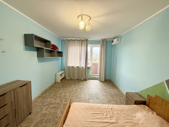 Вільна! 1 кімнатна кв в новобудові / 1й Южний - фото 1