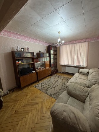 Оренда 2 кімнатна тихий центр перший поверх - фото 1