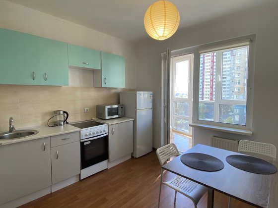Оренда 1 кімн Русової,7. Патріотика 5 поверх