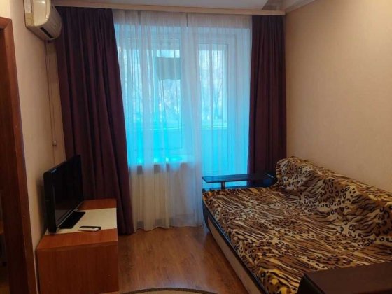 Здам 2-х кімнатну квартиру на просп. Поля Олександра 106