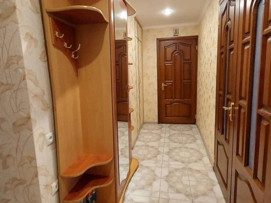 2км кВ на Юності для 2 хлопців