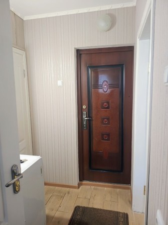 2кімнатна квартира на Космонавтів - фото 1