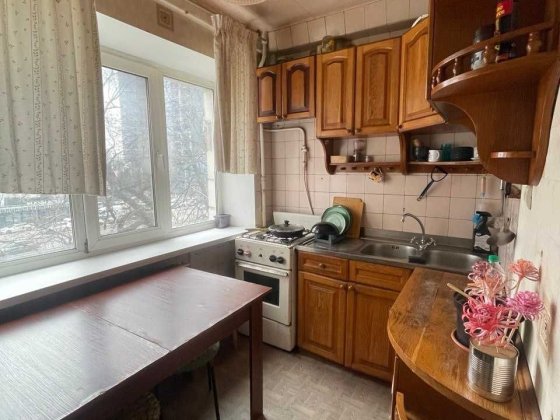 Долгосрочная аренда 2-ком квартиры 45м2 в удовл. состоянии, М КПИ - 7 мин