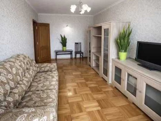 Довгострокова оренда 2 кім квартири Голосіївський 15А Деміївська