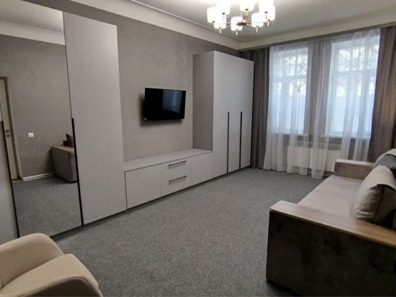 Здається 2х кім квартира на вул.Караваєва  верх проспекта І.Мазепи