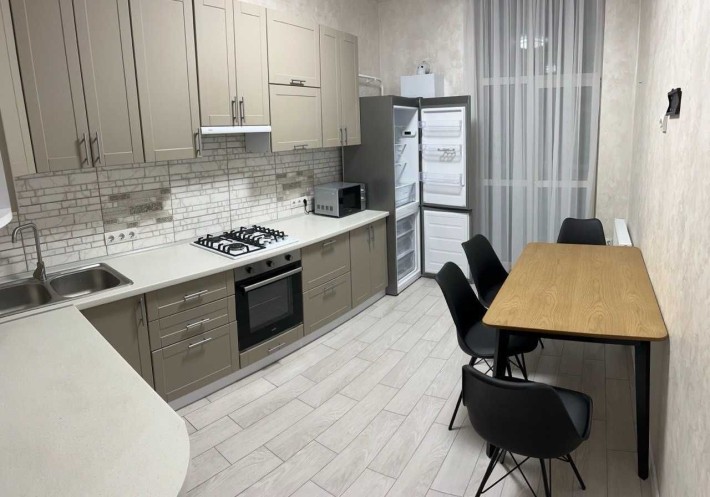 Оренда  1-но кімнатної квартири в ЖК Avalon, перша здача, зроблений новий сучасний ремонт, комплекта - фото 1