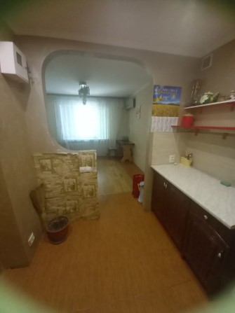 Сдаю 1 к/к ост.Универсам/в Корабельном р-не - фото 1
