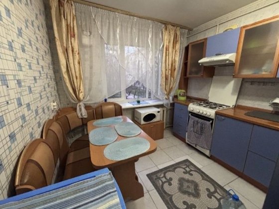 Сдам 2к квартиру,Лески ул.Крылова.Гараж. Николаев