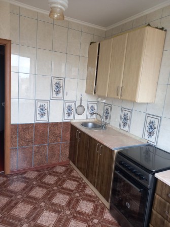Здам 2х кімнатну квартиру в центрі в районі Спартака - фото 1