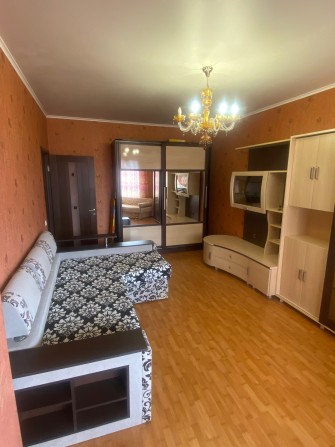 Оренда 2-кімнатної квартири біля метро Позняки - фото 1