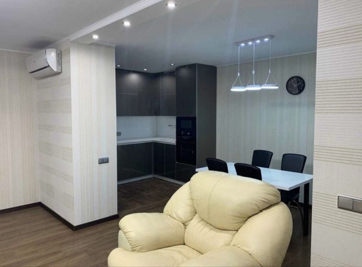Оренда 3к кв. 110 м2 ЖК Квартет , Салтівка, підземний паркінг - фото 1