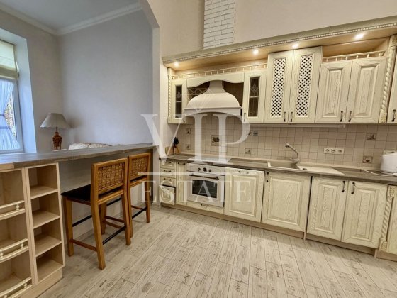 Сталинка, аренда 3 к кв,104 м, ул Искусств 5,Пушкинская,Бекетова Харьков