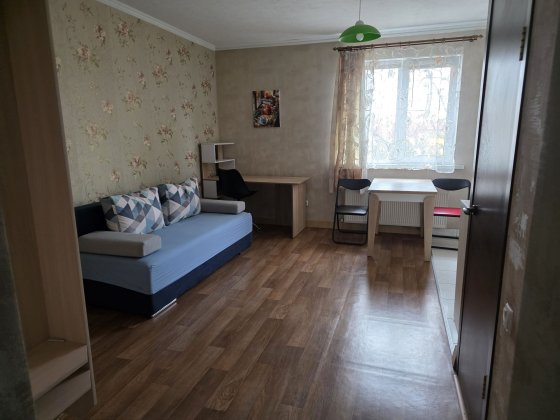 Сдам квартиру-студию на длительный срок