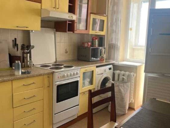 Здам простору однокімнатну квартиру за адресою Запорізьке шосе, 40 (ж/м Тополя-1). Дніпро