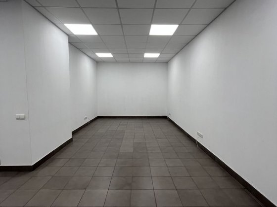 Симоненко 5А, 70 метрів, довгострокова оренда. Київ