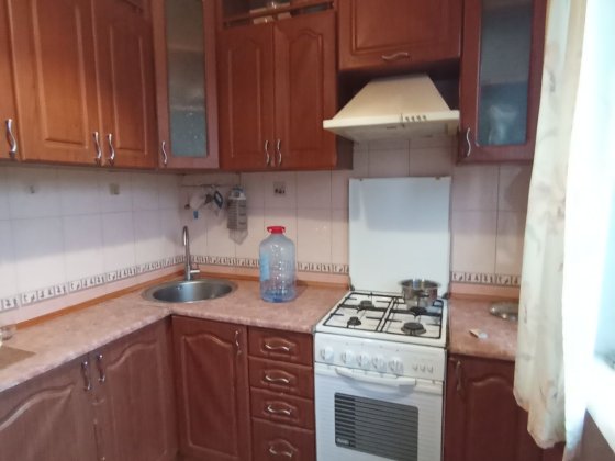 Сдам 2-х из.квартиру 6/9  Холодная гора Залютино