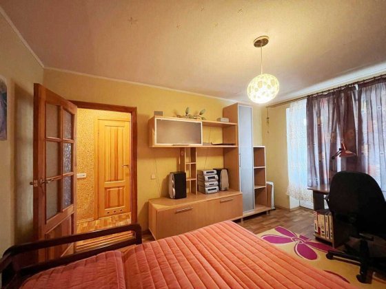 Сдам 2к квартиру 64м пр.Аэрокосмический 48. Дом с ГАЗОМ!