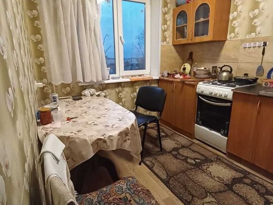Сдам 1 квартиру на левом берегу в хорошем месте