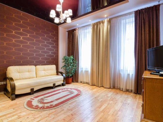 Оренда квартири в центрі на вул. Дорошенка