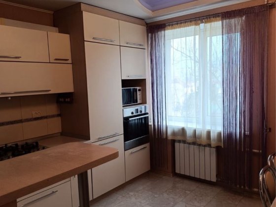 Сдам. 1 ком. кв. Тополева, новый дом. Таирова