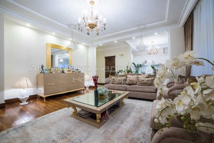 Аренда 3х комн ЖК Новопечерские Липки (115м2) Драгомирова Верхогляда - фото 1
