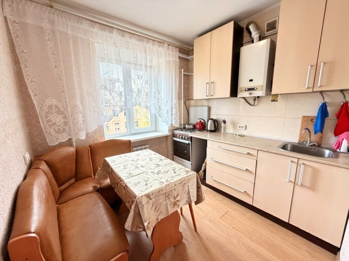 Сдам 3к.кв. метро Ботанический сад, 23 августа, ул. Вартових Неба 39 (Тобольская 39) - фото 1