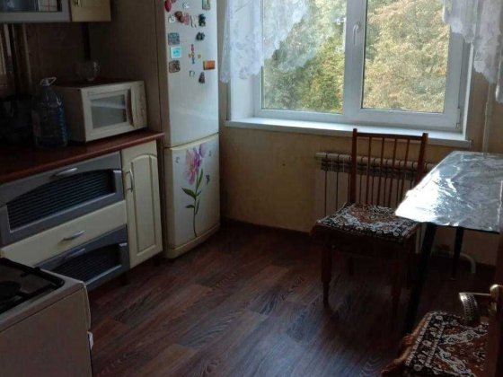 Сдам 2 ком квартиру Тополь