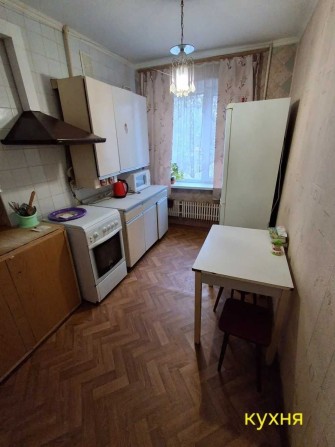 Сдам 3 ком квартиру.  Центр, на Колодезной, р-н Парка Петровского. - фото 1