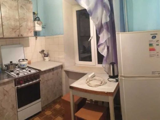 Сдам 3х комнатную квартиру, ЮТЗ, для командировочных.