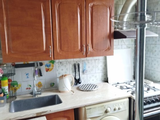 Сдам в аренду 1кв.на Залютино ,М.ХОЛОДНАЯ гора 10мин.