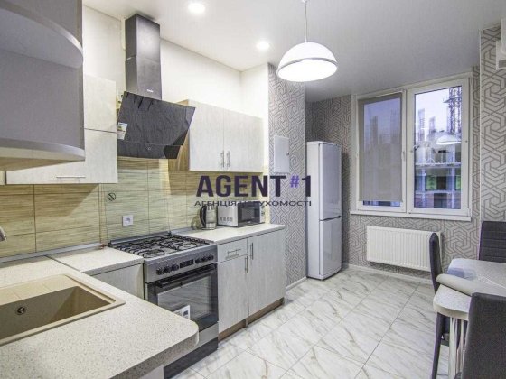 Оренда 1-кімнатної  квартири 43 кв.м ЖК Crystal Avenue  с. Петропавлівська Борщагівка
