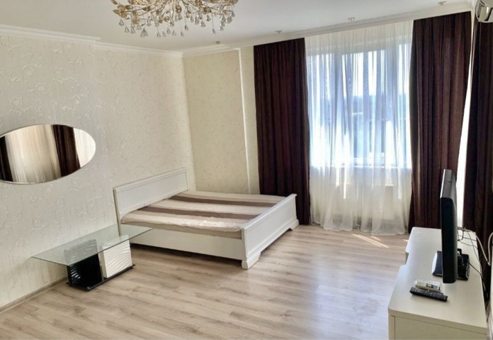 СЛАМ 1 ком Большую кв 55 м. ЧУДО ГОРОД МЕьель техника Гардеробная - фото 1