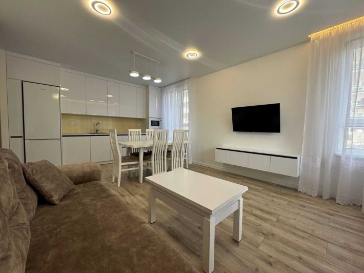 Простора 2 кім + кухня студія, Avalon Flex, ТРЦ Spartak - фото 1