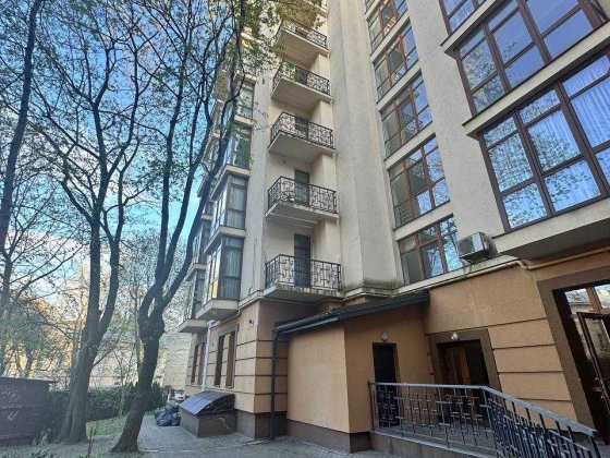 Нуль гривень комісії Новобуд Центр Вид на сад Чупринки.Кольберга.Політех АЙ ТІ стиль.100 кв.м Паркін
